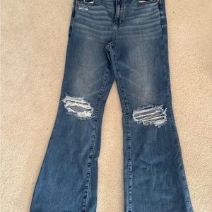 American Eagle Distressed Jeans
